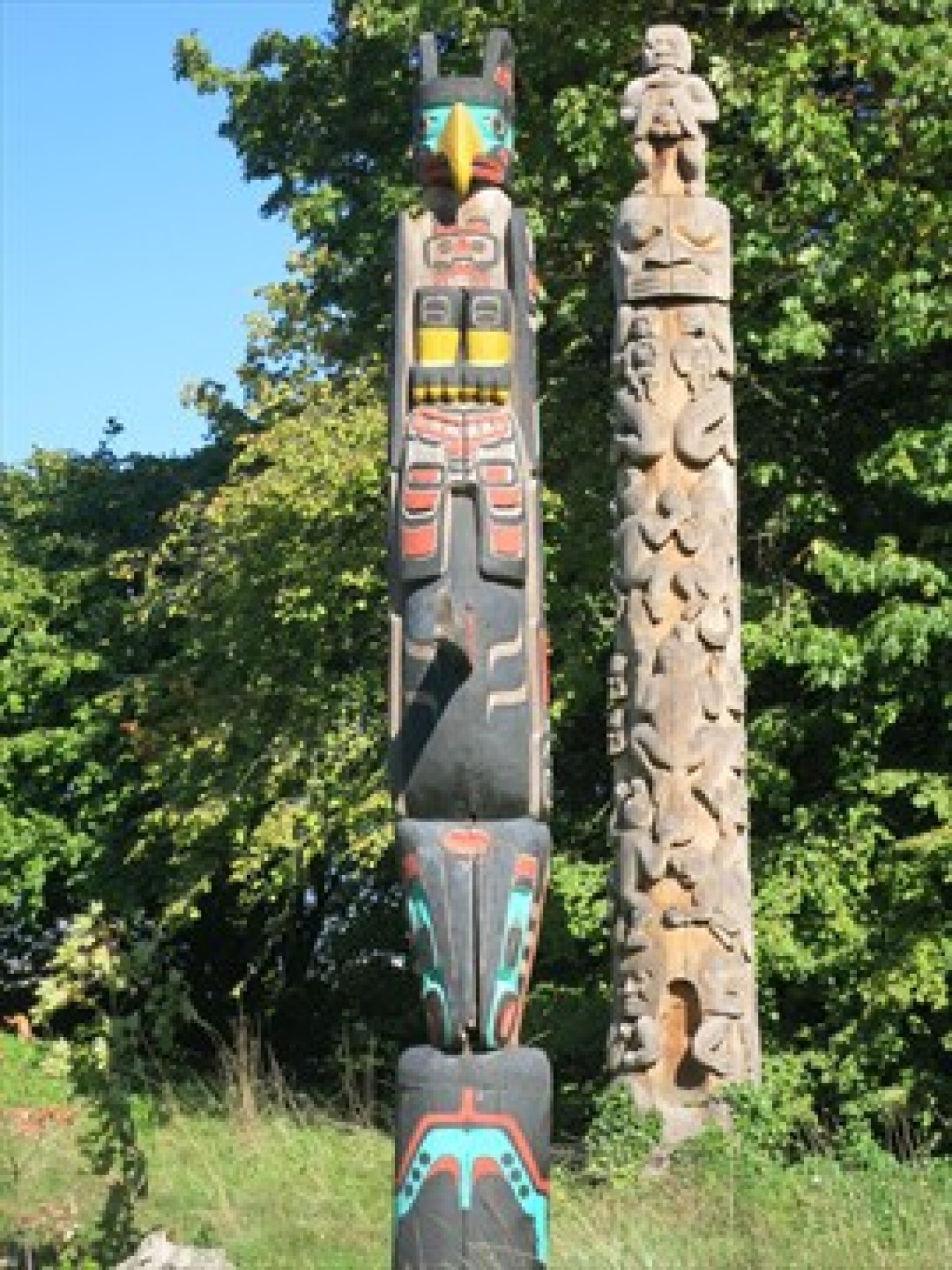 Oscar Maltipi Totem Pole
Source: http://stanleyparkvan.com/stanley-park-van-attractions-totem-poles.html