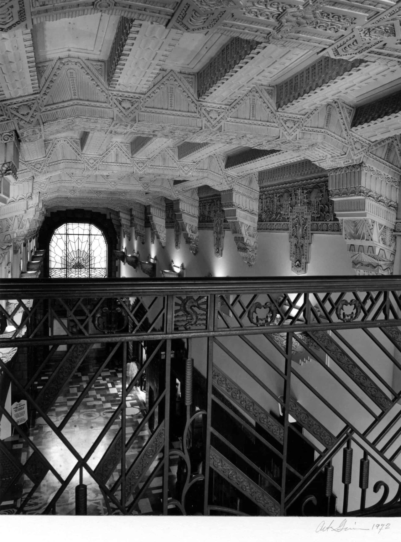 Marine Building lobby, view from mezzanine, 1972. Art Grice via City of Vancouver Archives, CVA 70-20.