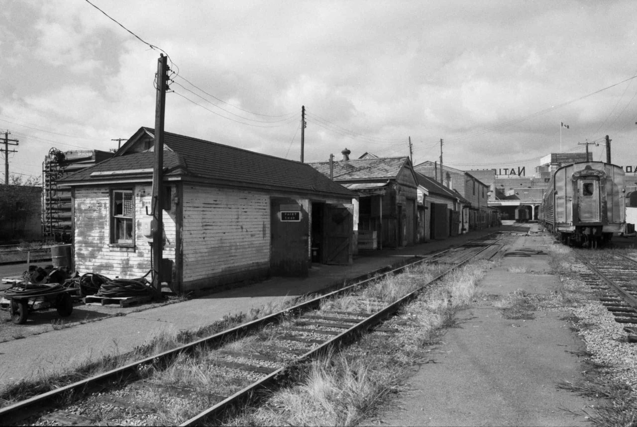 Buildings of the CNR Station in the 1980s. City of Vancouver Archives, CVA 790-0660.