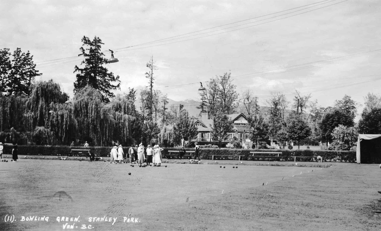 The bowling green at Stanley Park with the pavilion in the background, 1930s. Source: City of Vancouver Archives 677-74.