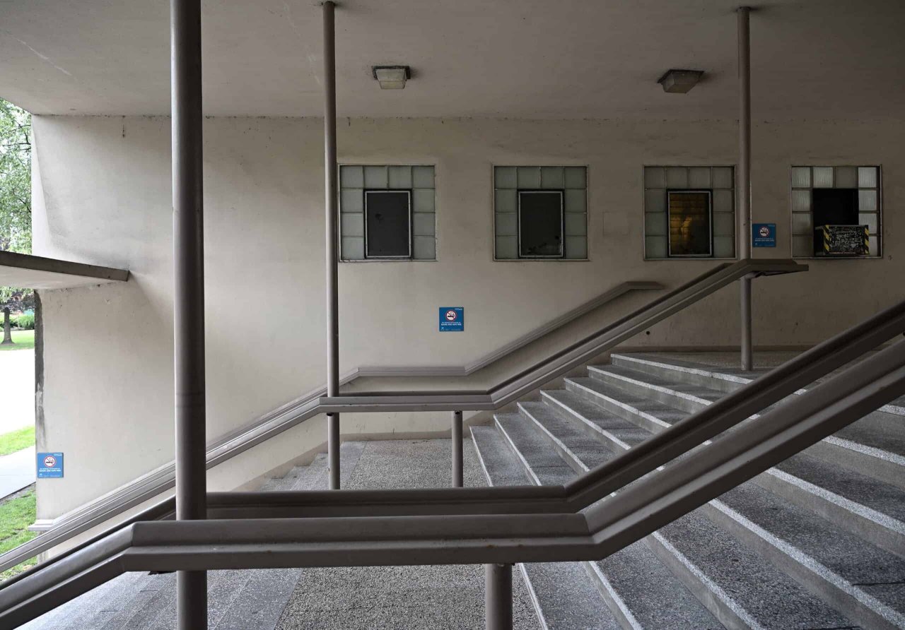 Heather Pavilion staircase, 2020. Credit: roaming-the-planet