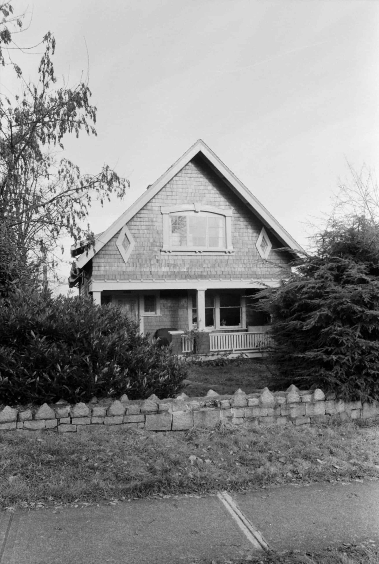 3737 West 11th Avenue In the 1980s. City of Vancouver Archives, CVA 790-1939.
