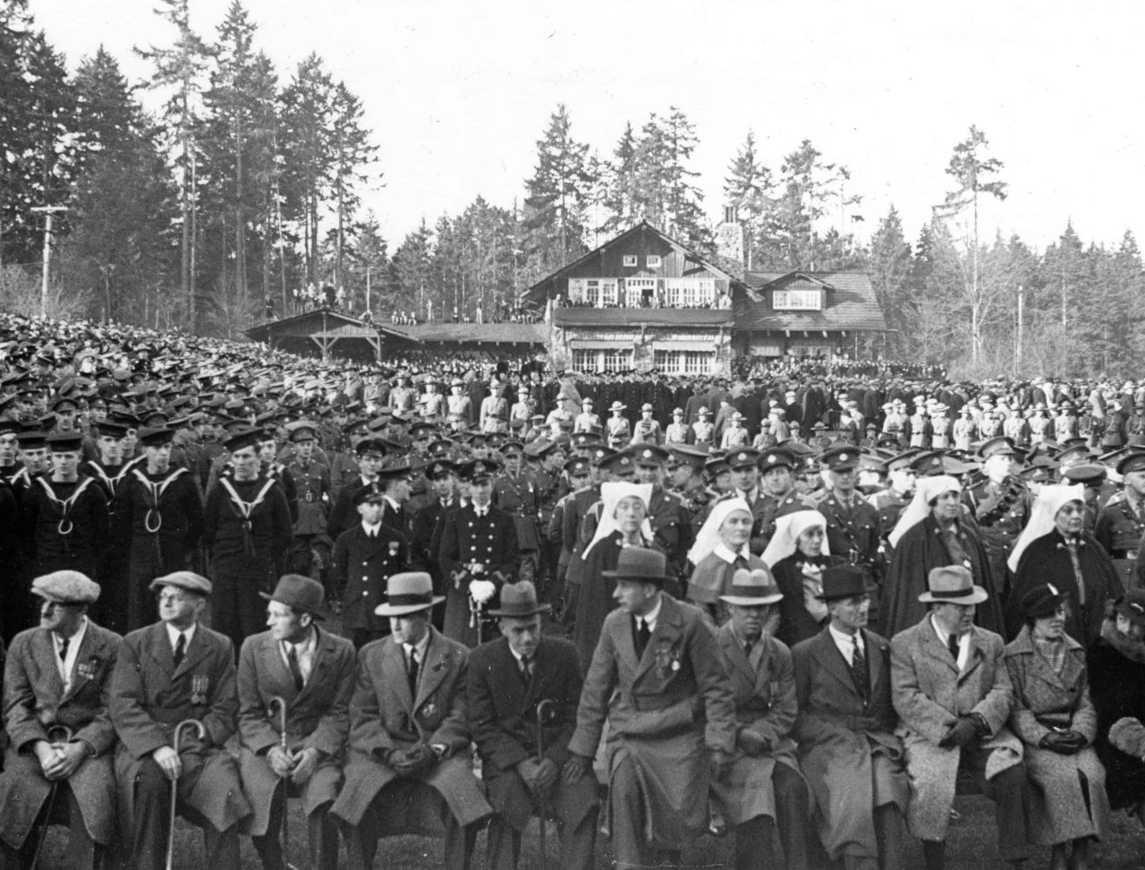 The crowd attending the memorial service for King George V at Malkin Bowl in 1936. Source: City of Vancouver Archives 371-46