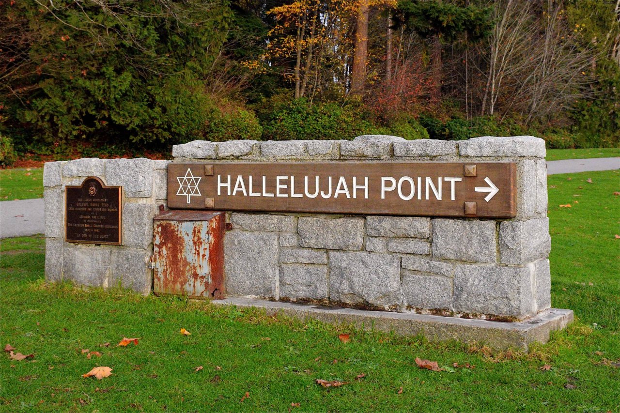 Hallelujah Point Monument in Stanley Park. Credit Jarmila Storkova