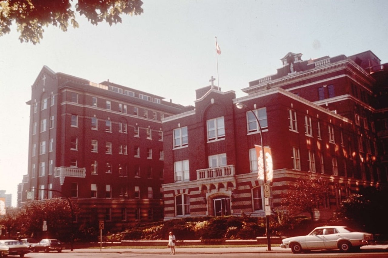 St. Paul's Hospital. Exact date unknown, photo taken between 1960-80. City of Vancouver Archives, CVA 780-394. 