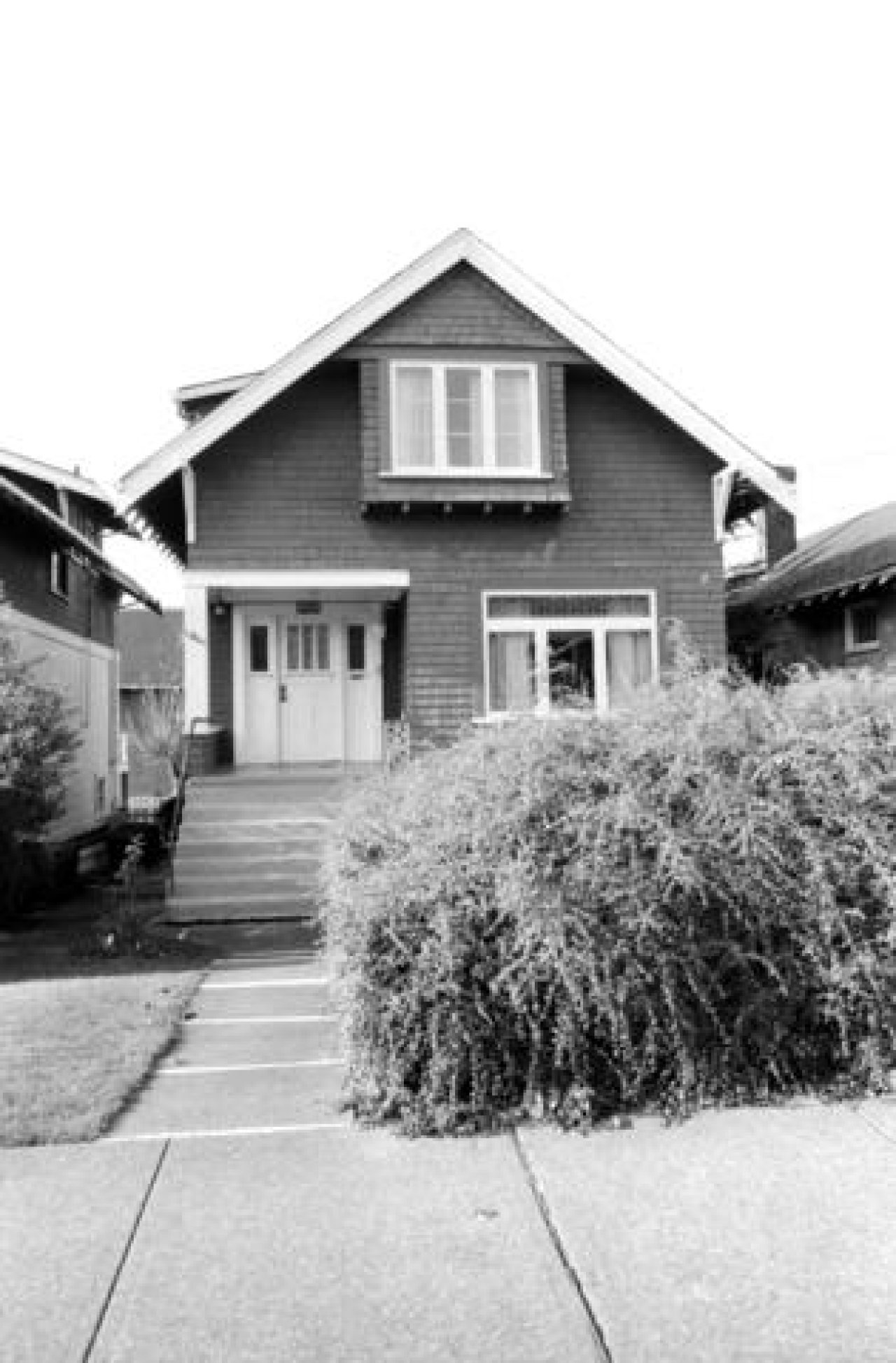 1841 Stephens Street c. 1985. Source: City of Vancouver Archives790-1458