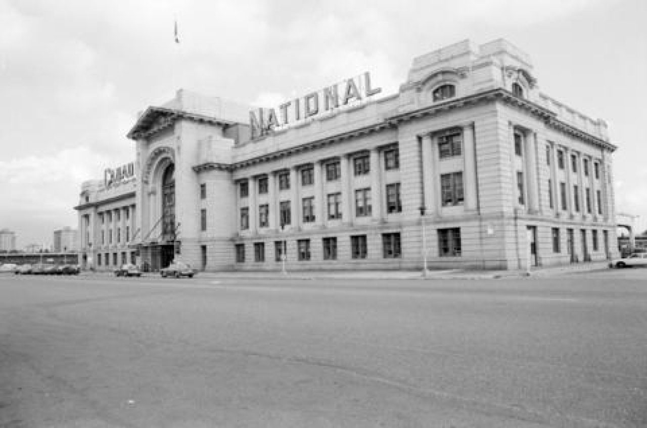 1150 Station Street circa 1985. City of Vancouver Archives, CVA 790-0661.