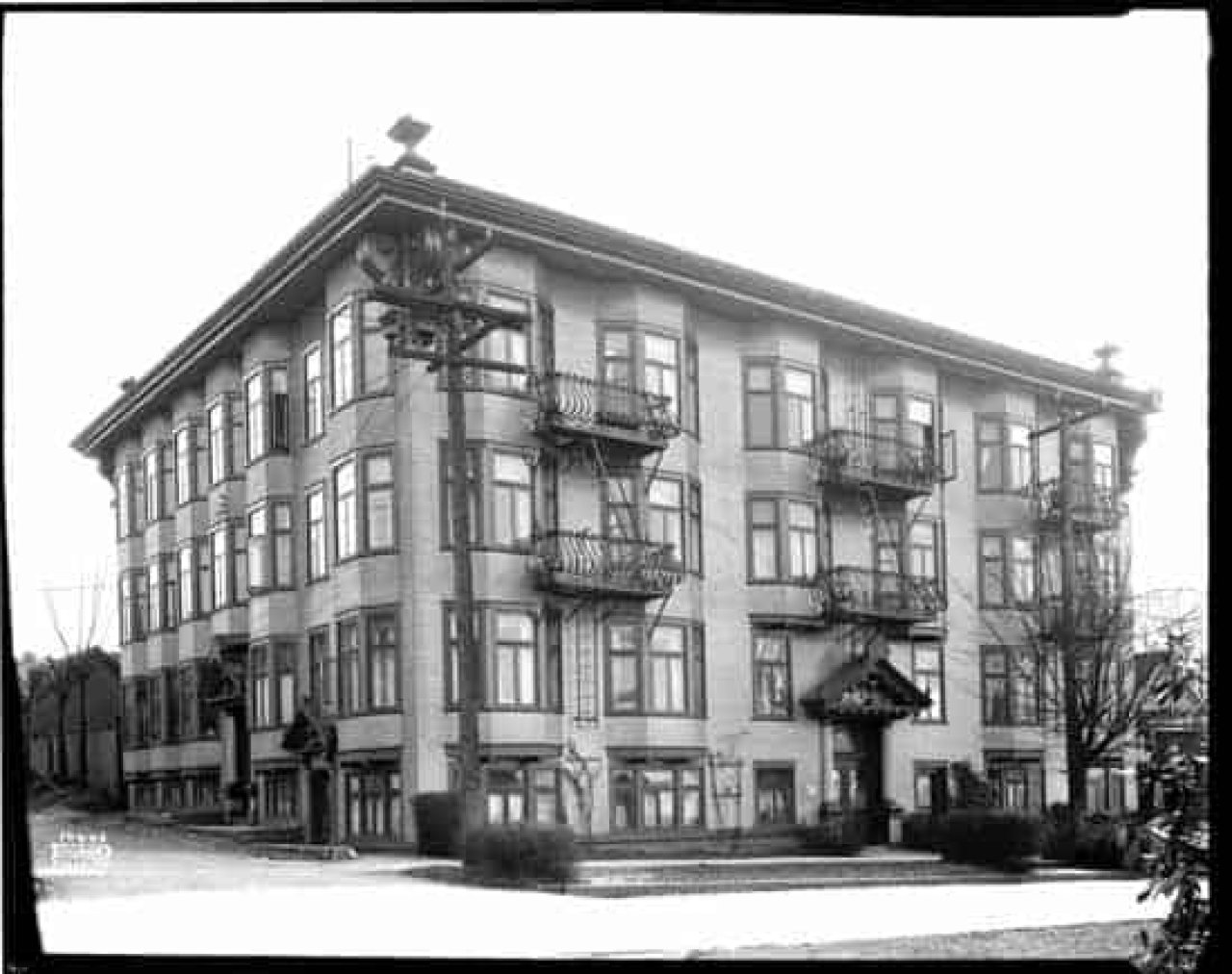 1306 Bidwell Street in 1926. VPL Accession Number 22251