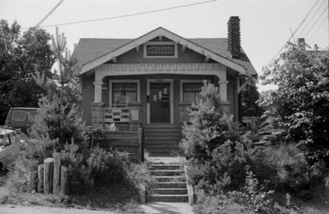 2620 West 1st Avenue c. 1978
Source: City of Vancouver Archives Item : CVA 786-15.10 - 2620 W. 1st Avenue