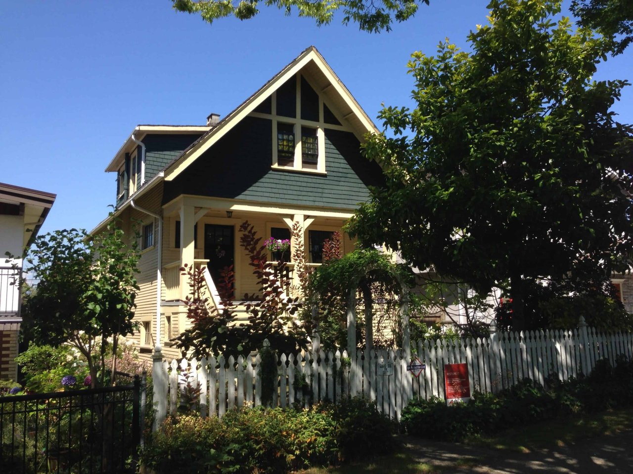 2919 E 29th Avenue after restoration, using receiving a VHF Restore It grants in 2010 and 2016 and True Colours Grants in 2000 and 2009..