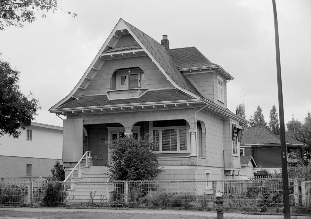 2104 East 19th Avenue, 1978. City of Vancouver Archives, CVA 786-110.06