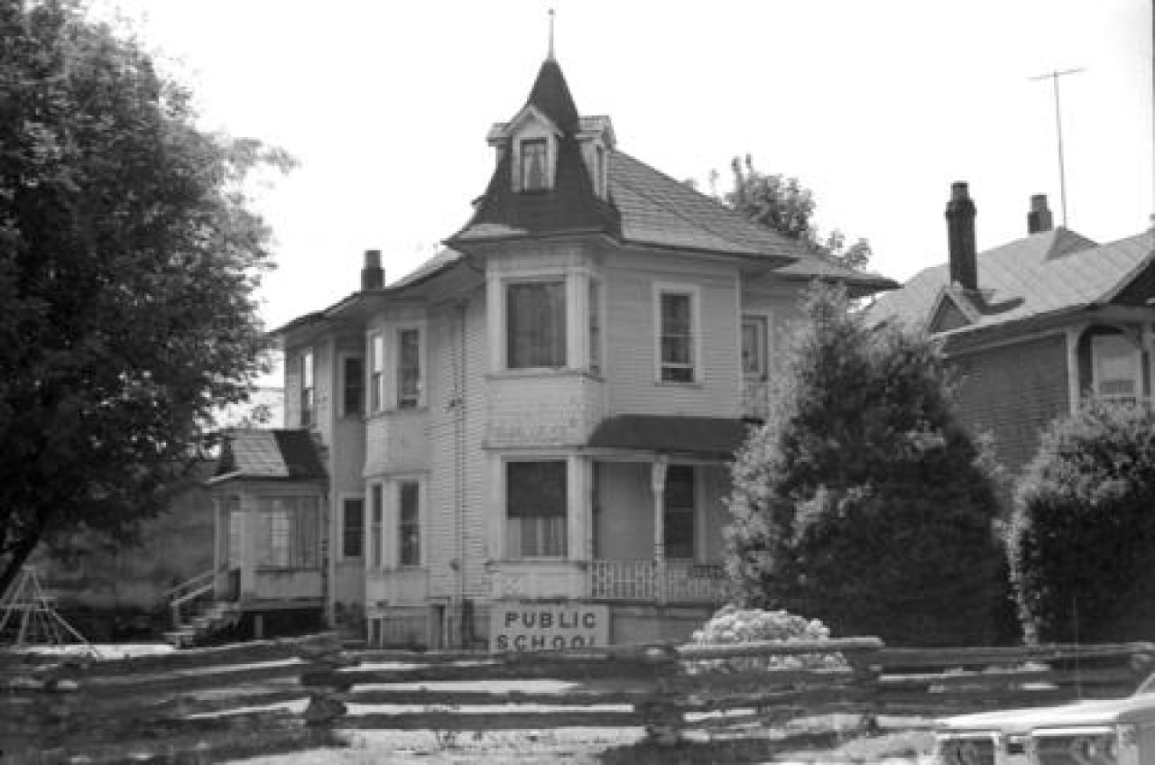 G. W. Ledingham House, 348 E 8th Avenue c. 1978. Source: City of Vancouver Archives 786-55.26