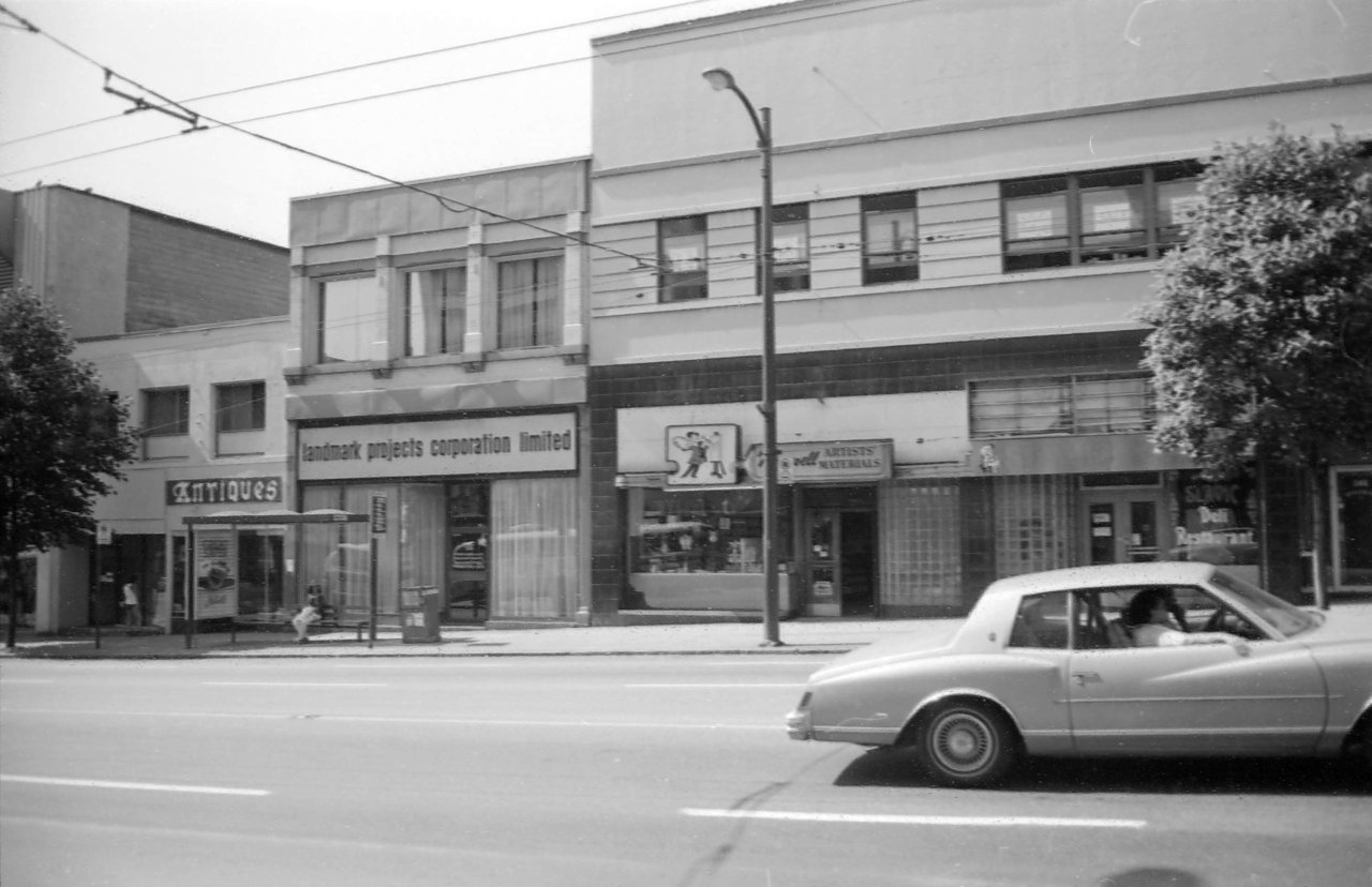 South side view of 300 block West Hastings Street, 1981. City of Vancouver Archives, CVA 779-E11.19