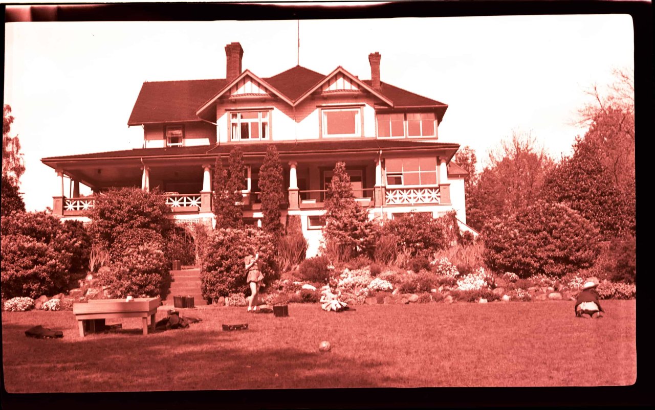 Crofton House Old Residence in the 1940s. Courtesy of Crofton House Archives ERS-247
