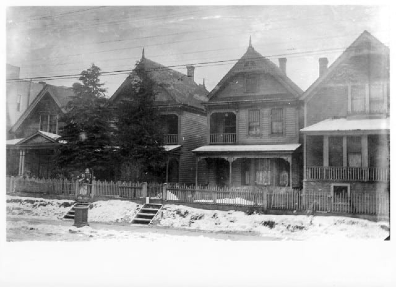 856 East Georgia Street 1929
Source: https://strathcona-residents.org/photos-strathcona-history