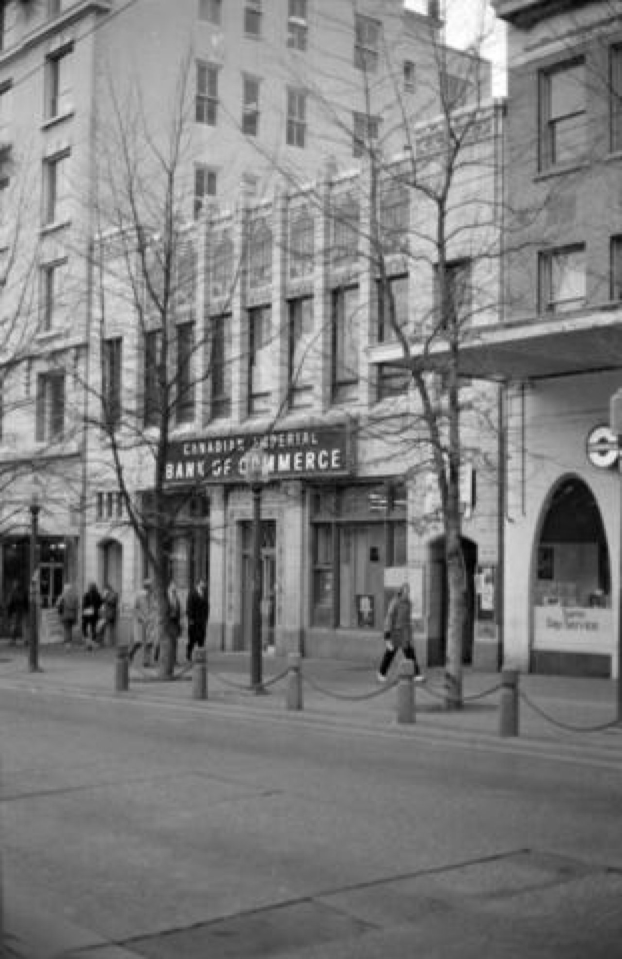 817-819 Granville Street c. 1986

Source: City of Vancouver Archives Item : CVA 791-1222 - 817-819 Granville Street